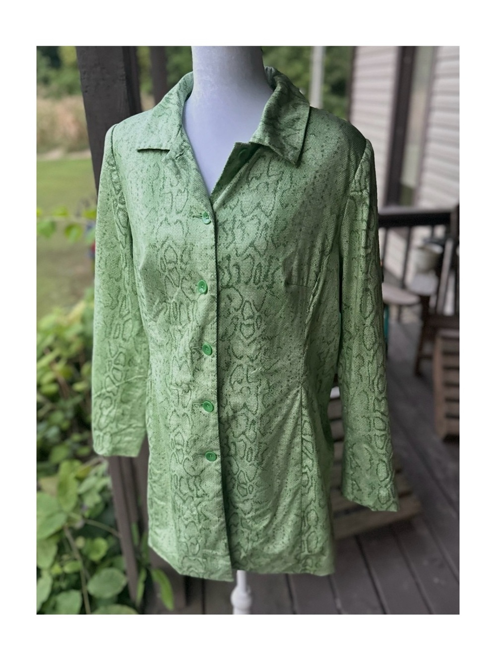 Dialogue Mid-Length Light Green Snakeskin-Print Button Front Jacket Size 8